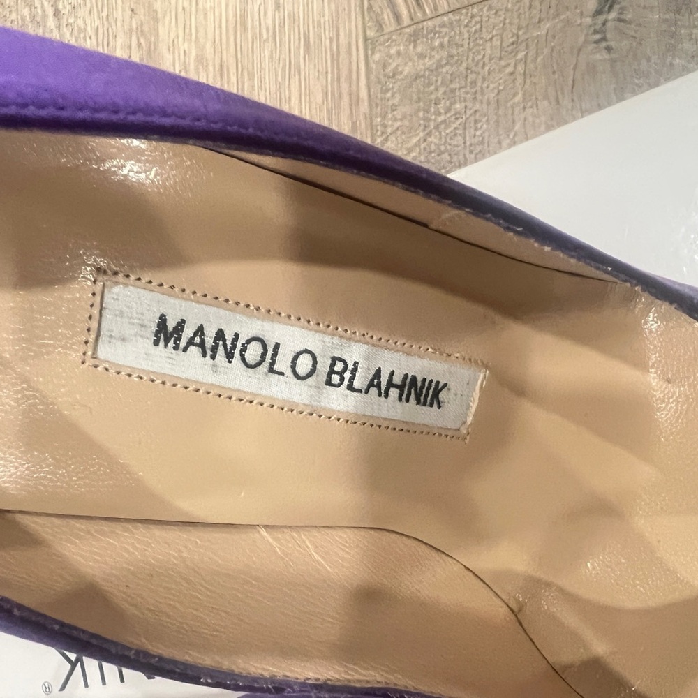 Manolo Blahnik Purple Heels with Embellished Buckle - Picture 5 of 6